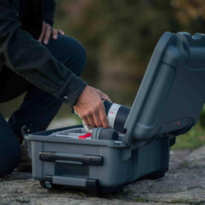 Nanuk 935 Wheeled Pro Photo Kit Protective Case with Padded Dividers & Lid Organizer - Graphite