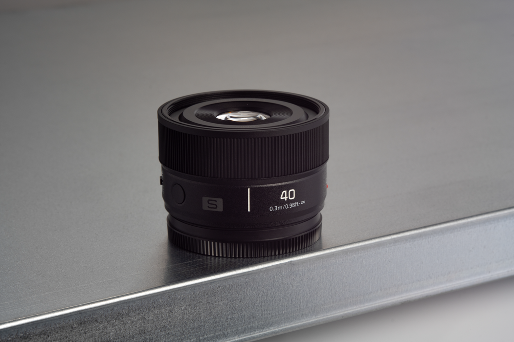 Lumix S 40mm f/2 Lens