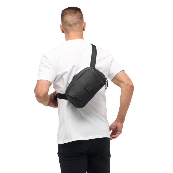 Nomatic McKinnon 5L Camera Sling - Black
