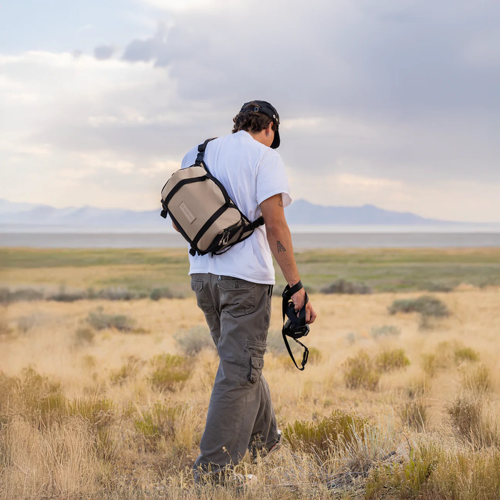 Wandrd Rogue 9L Sling V2 - Yuma Tan