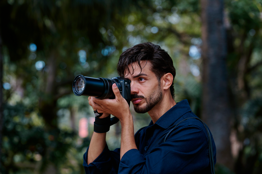 Sony RX10 V Compact Camera