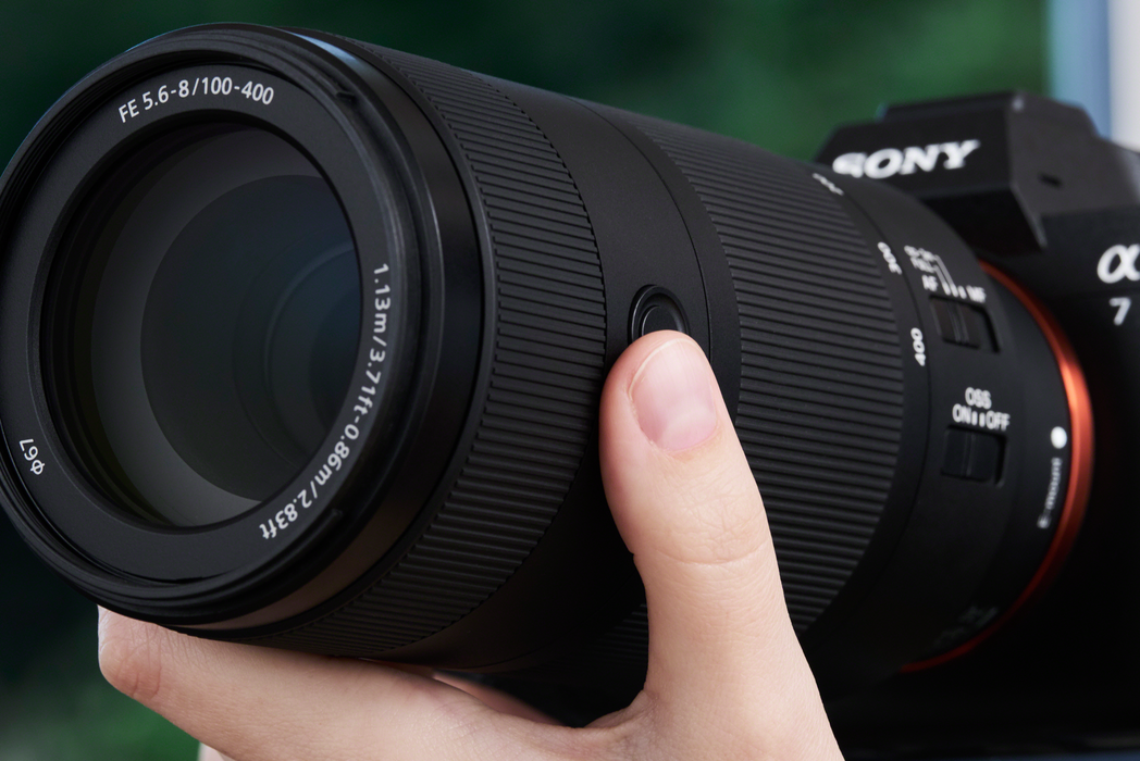 Sony FE 100-400mm f/5.6-8 OSS Lens