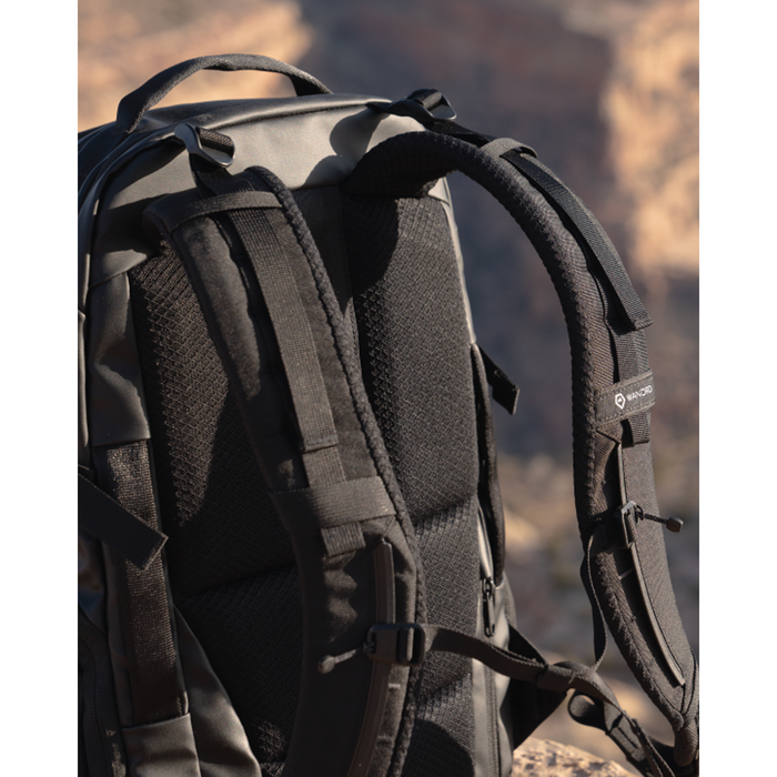 Wandrd Stratus Photo 18L Backpack - Black