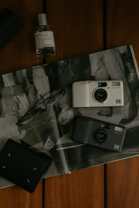 Kodak Snapic A1 35mm Film Camera - Ivory White