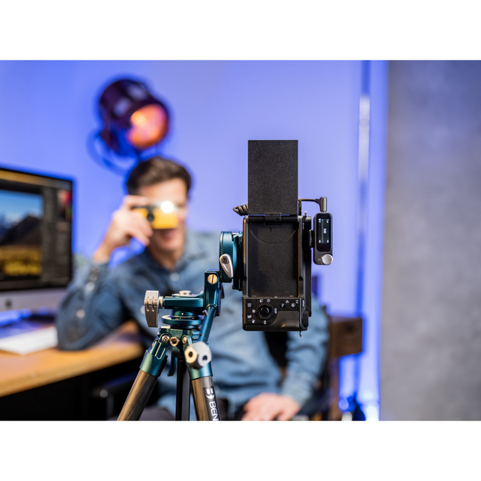 Benro Photo/Video 2 Series Hybrid 2-Way Flip Head