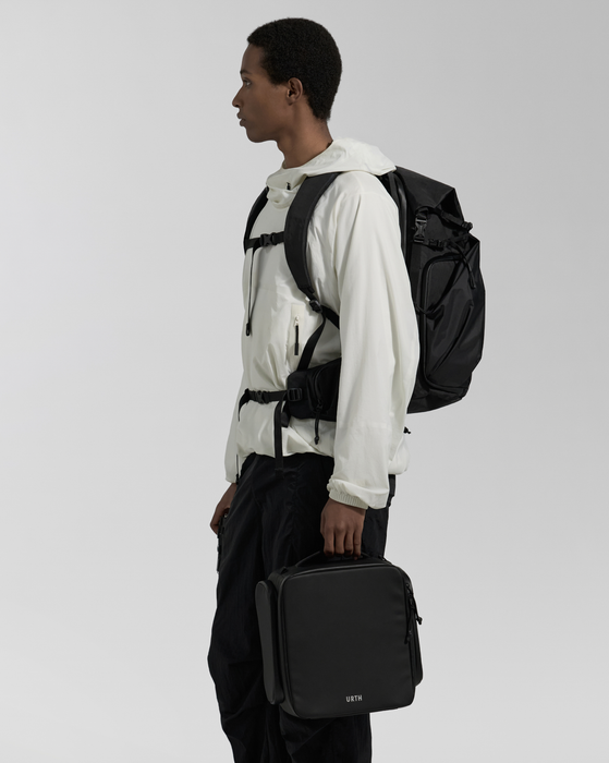 Urth Helios Outdoor 40L Backpack with Core Camera Cube M - Onyx