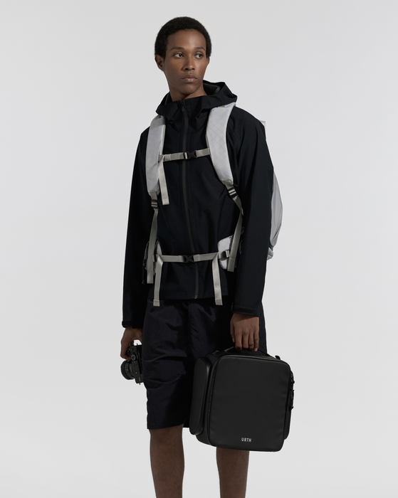 Urth Helios Outdoor 40L Backpack with Core Camera Cube M - Stone