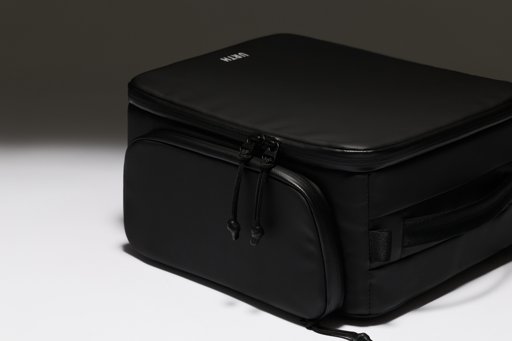Urth Helios Outdoor 40L Backpack with Core Camera Cube M - Onyx