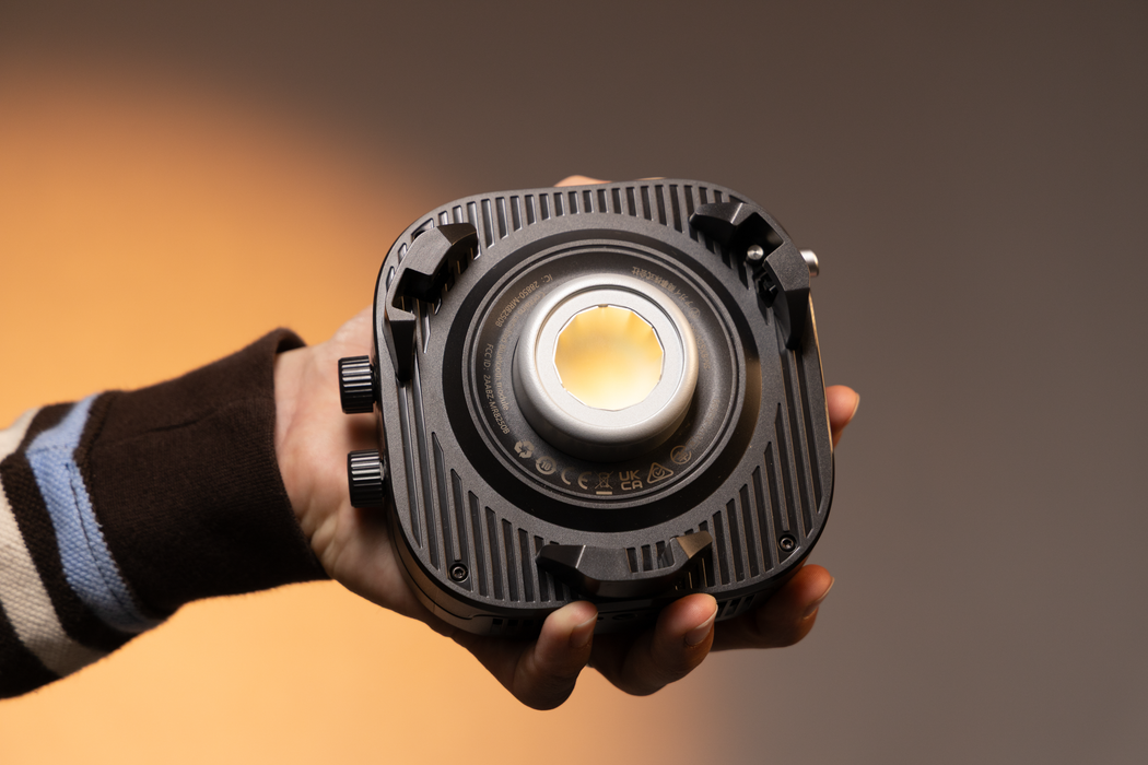 Amaran Halo 100x Bi-Color COB Light (100W)