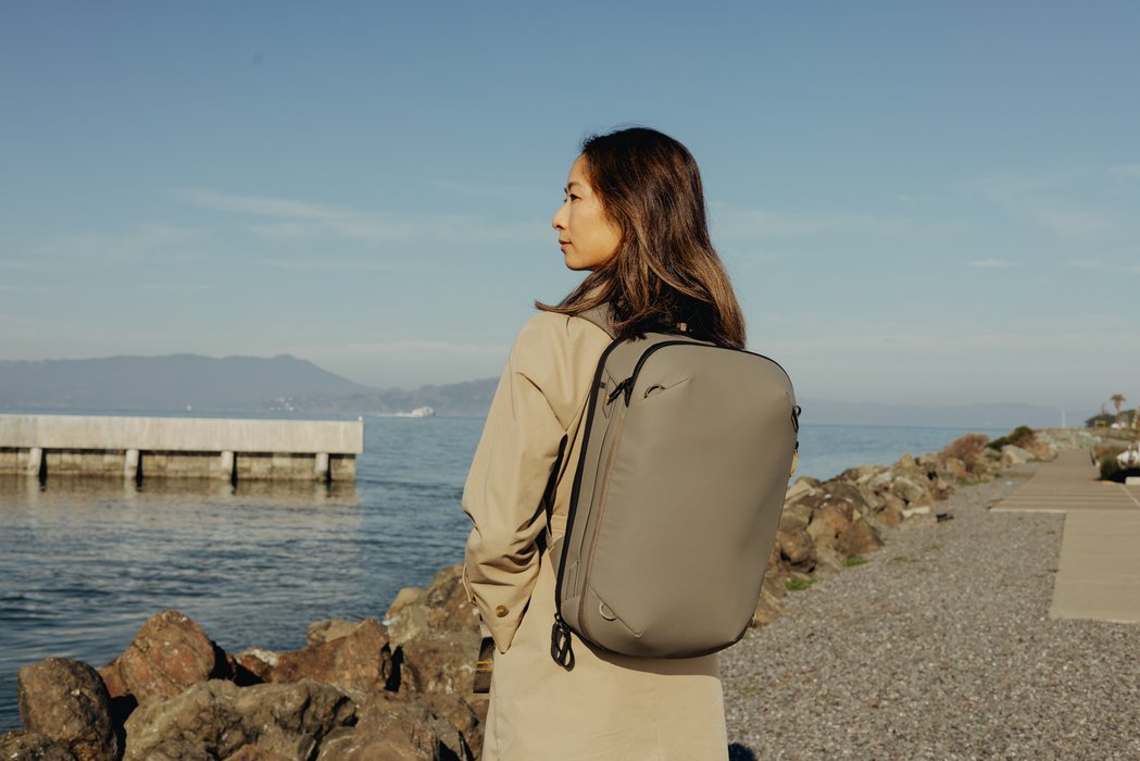 Peak Design Travel 20L Backpack - Stone