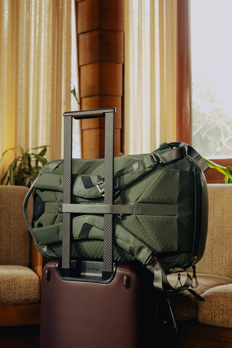 Peak Design Travel 2-in-1 40L Backpack (Base Pack & Attached Daypack) - Sage