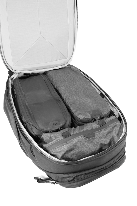 Peak Design Travel 30L Backpack - Black