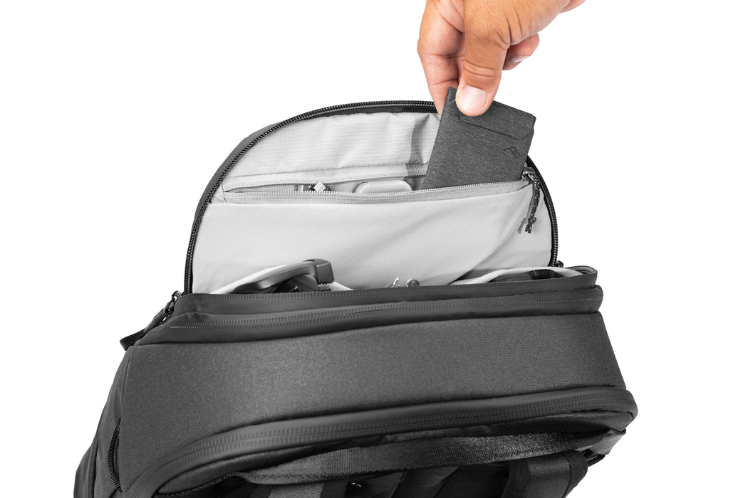 Peak Design Travel 30L Backpack - Black
