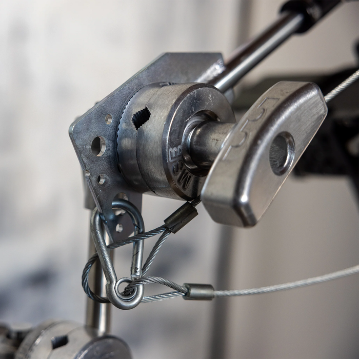 Matthews 2.5" Hollywood Grip Head Chrome