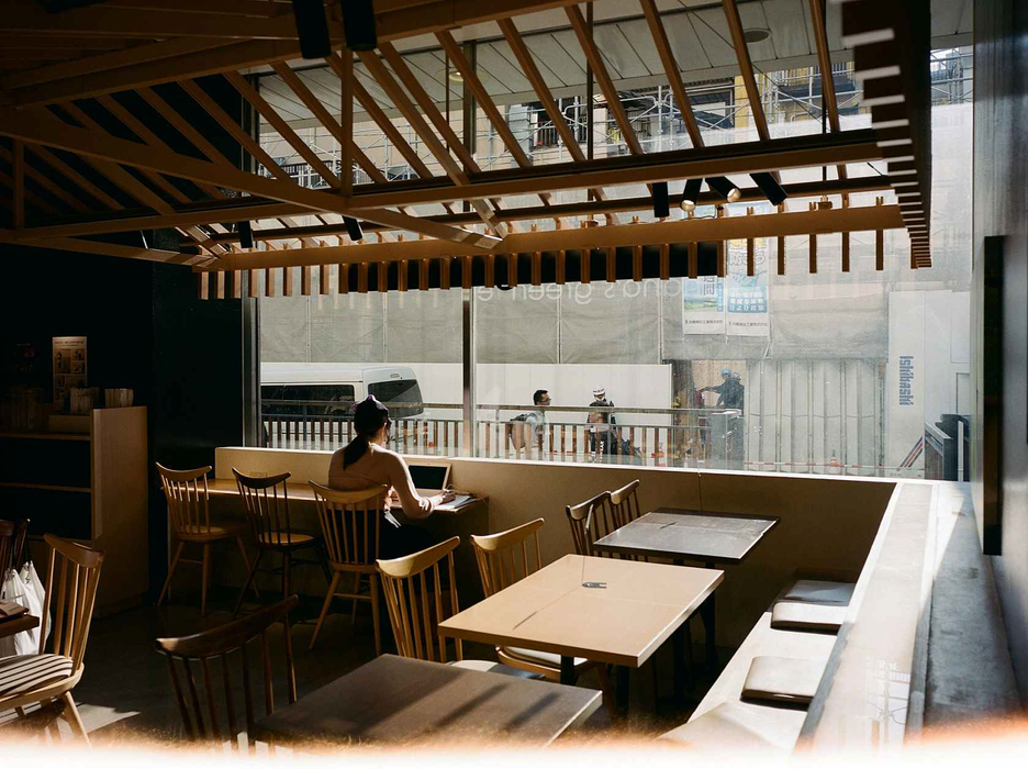 Kodak Eastman Professional EKTACOLOR PRO 400 Color Negative - 120 Film, Single Roll