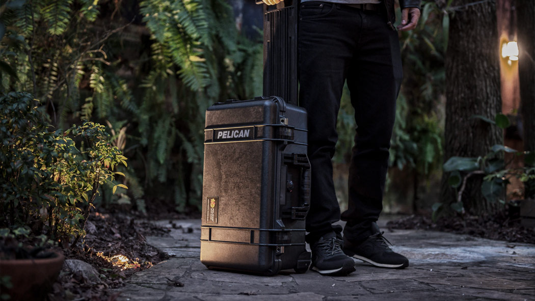 Pelican 1510SC Protector Studio Case with Padded Dividers & Lid Organizer Laptop Sleeve & Accessory Pouch - Black