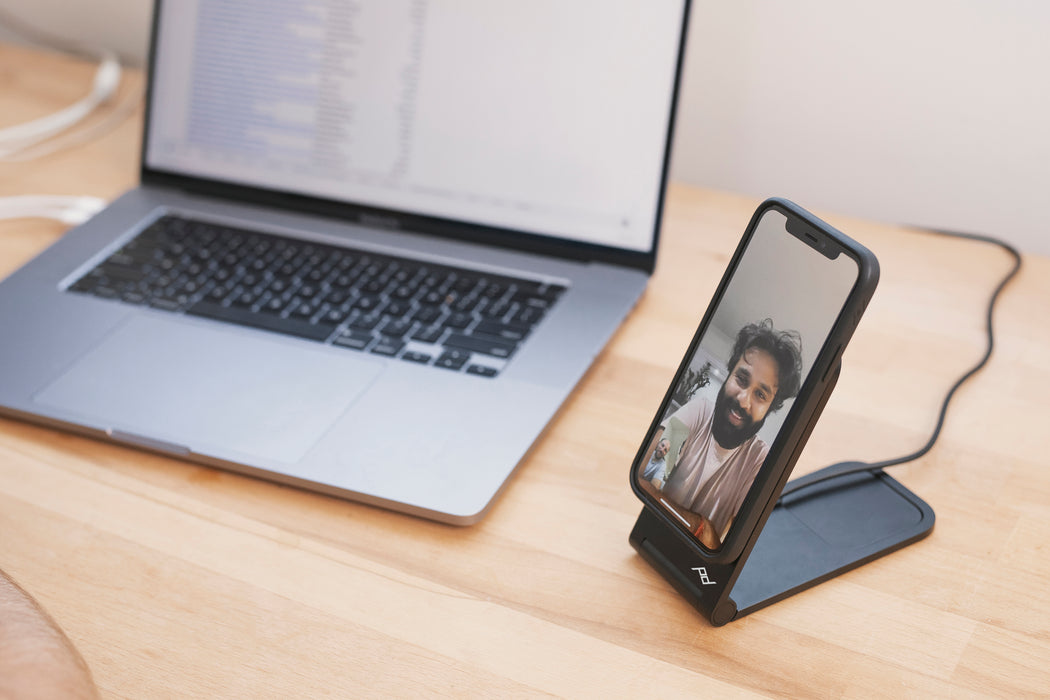 Peak Design Mobile Wireless Charging Stand