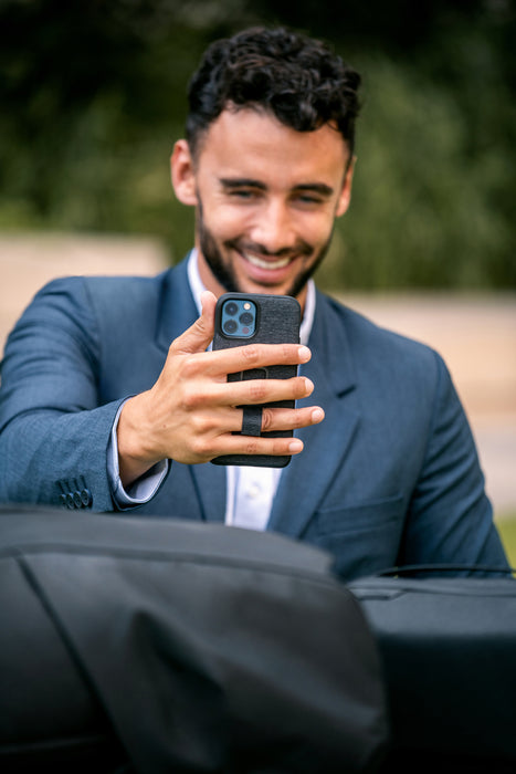 Peak Design Mobile Everyday Fabric Loop Case for iPhone 12/12Pro, 6.1" - Charcoal