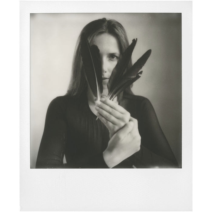 Polaroid Black & White 600 Instant Film - 8 Exposures