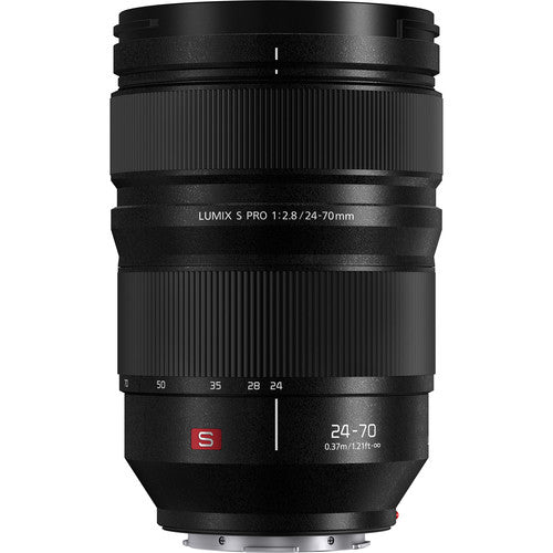 Lumix S PRO 24-70mm f/2.8 Lens