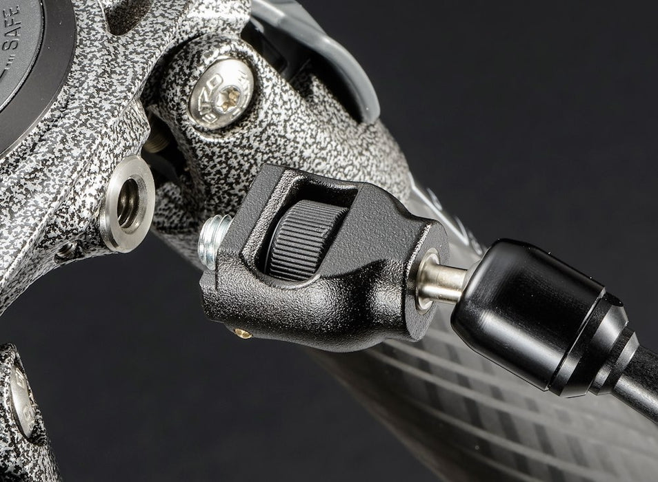 Gitzo GT3543XLS Systematic Series 3 Carbon Fiber Tripod