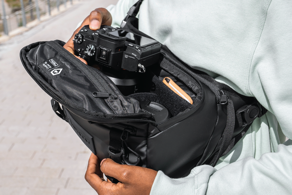 Wandrd Rogue 6L Sling - Tan