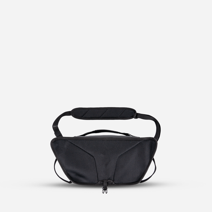 Wandrd Rogue 9L Sling - Black