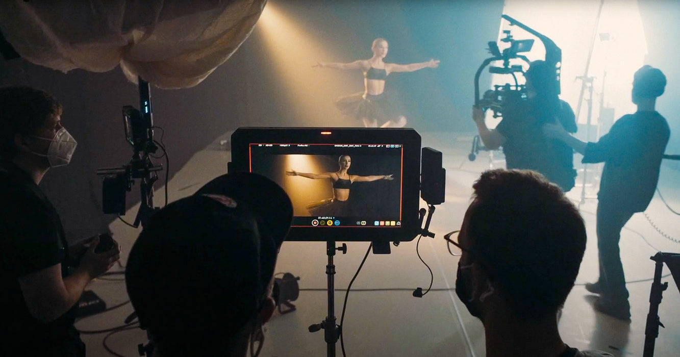 Atomos Sumo 19" SE HDR Cinema Monitor, Recorder, Switcher