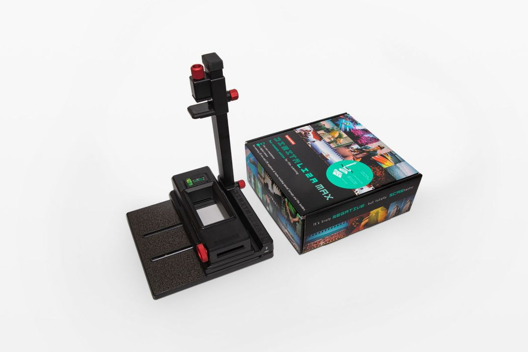 Lomography DigitaLIZA Max 35mm and 120 Film Scanning Kit with Smart Phone Mount