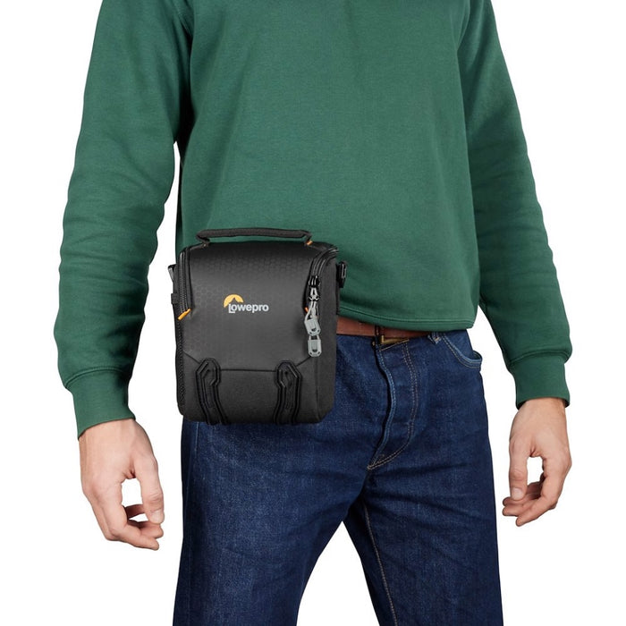 LowePro Adventura SH 120 III Camera Bag - Black