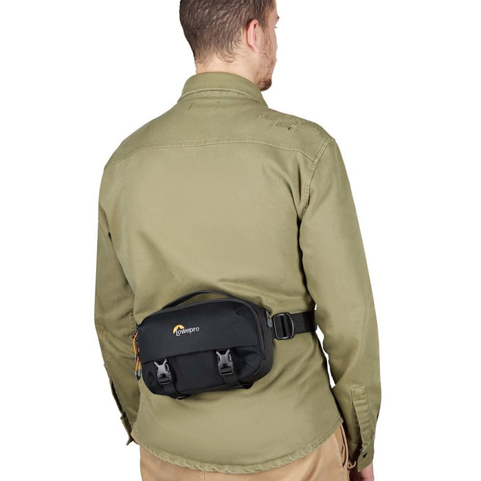 LowePro Trekker Lite HP 100 Camera Bag - Black