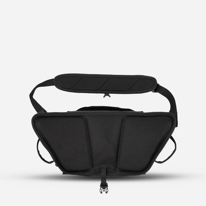 Wandrd Rogue 6L Sling - Uyuni Purple