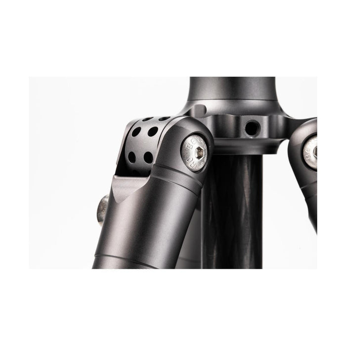 Benro BAT Carbon Fiber One Series Travel Tripod/Monopod With VX20 Ballhead, 5-Leg Sections